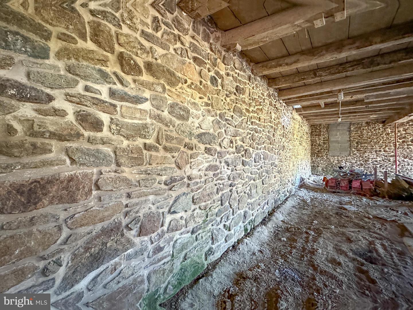 PACT2122284 Property Photo 6