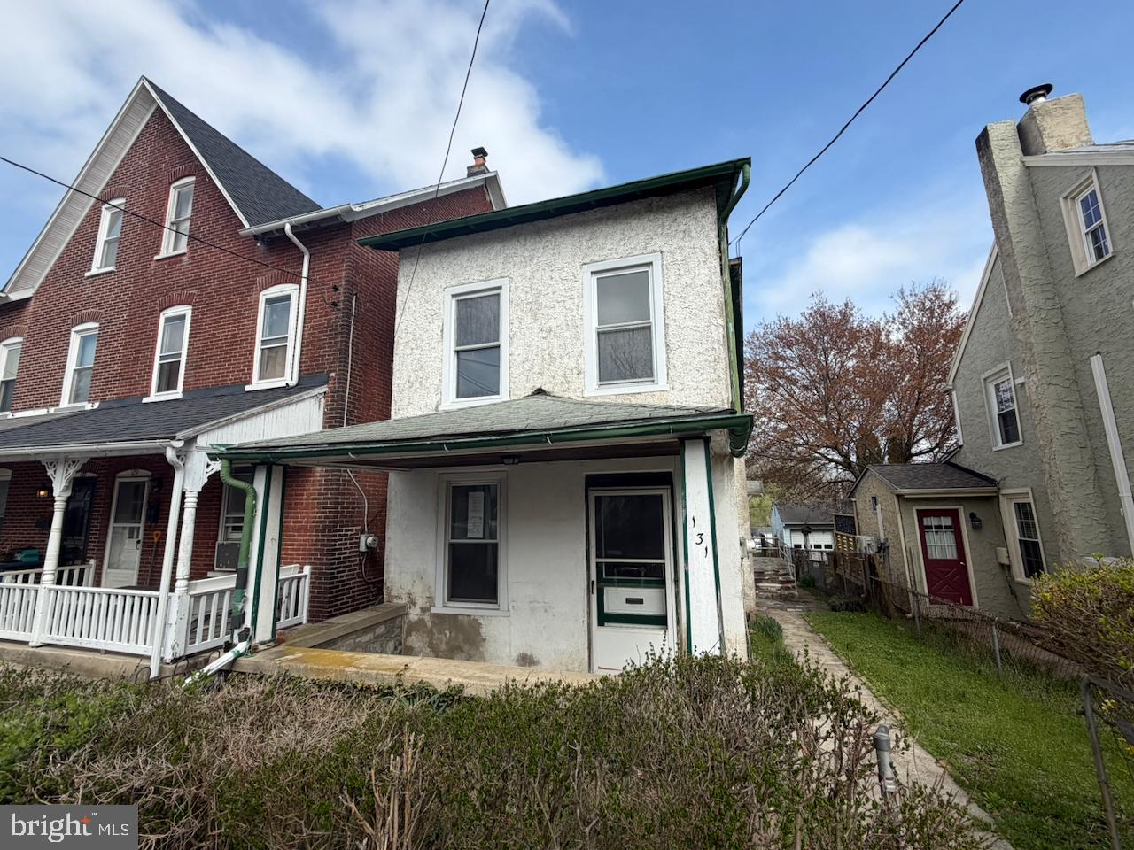 131 Bradford Ave Property Photo 1