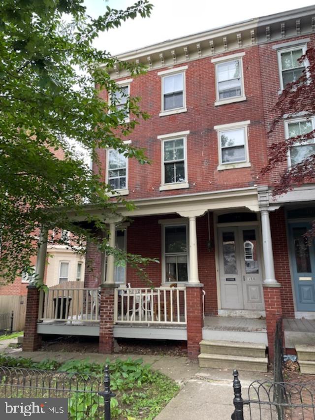 430 S Walnut St Property Photo 8