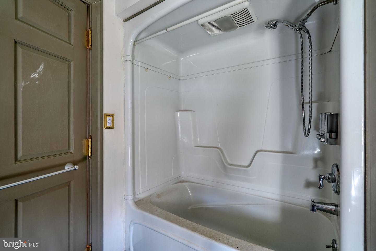 2 Brewery Ln Property Photo 17