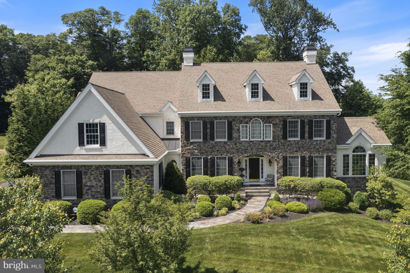 112 AYRSHIRE DR