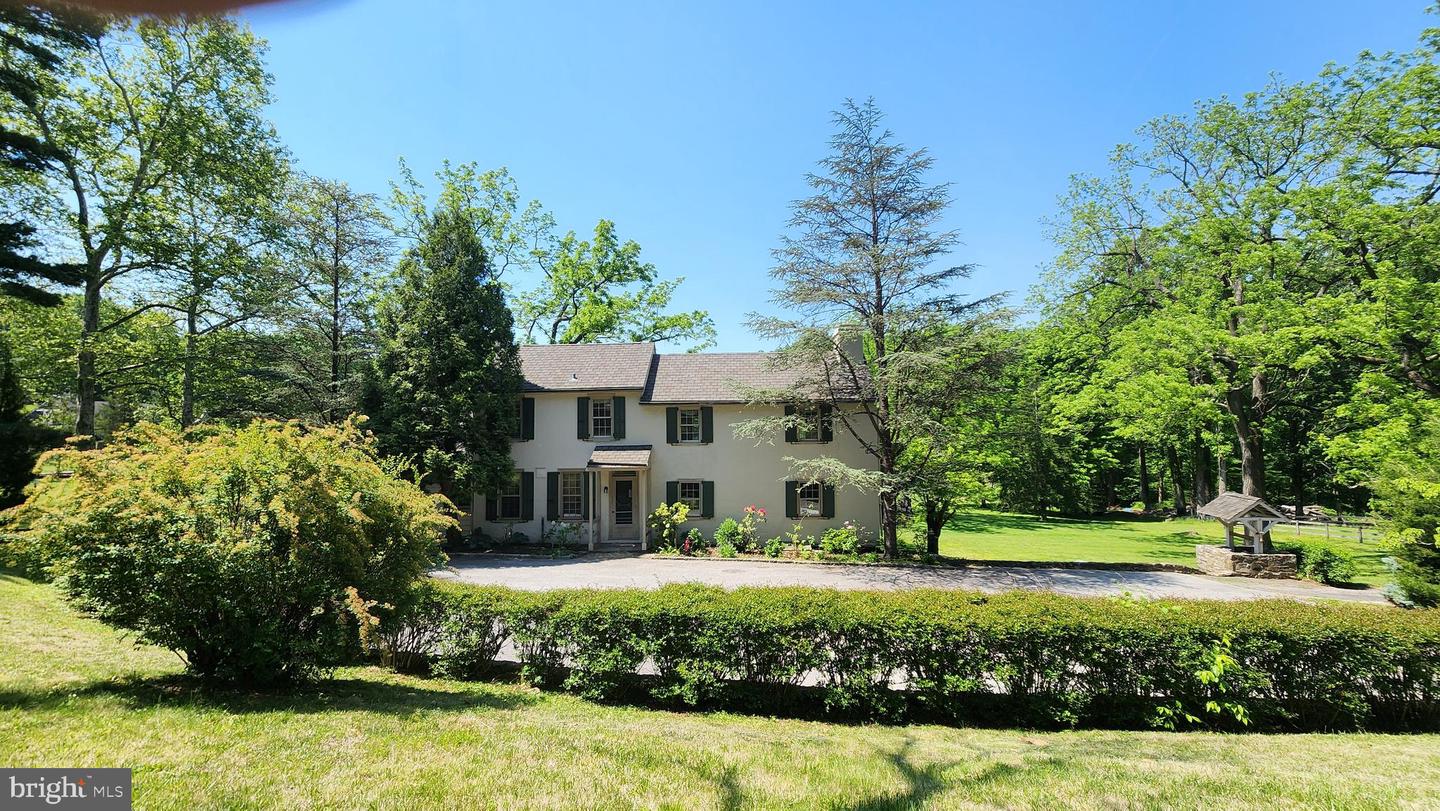 1105 Green Lane Rd Property Photo 8
