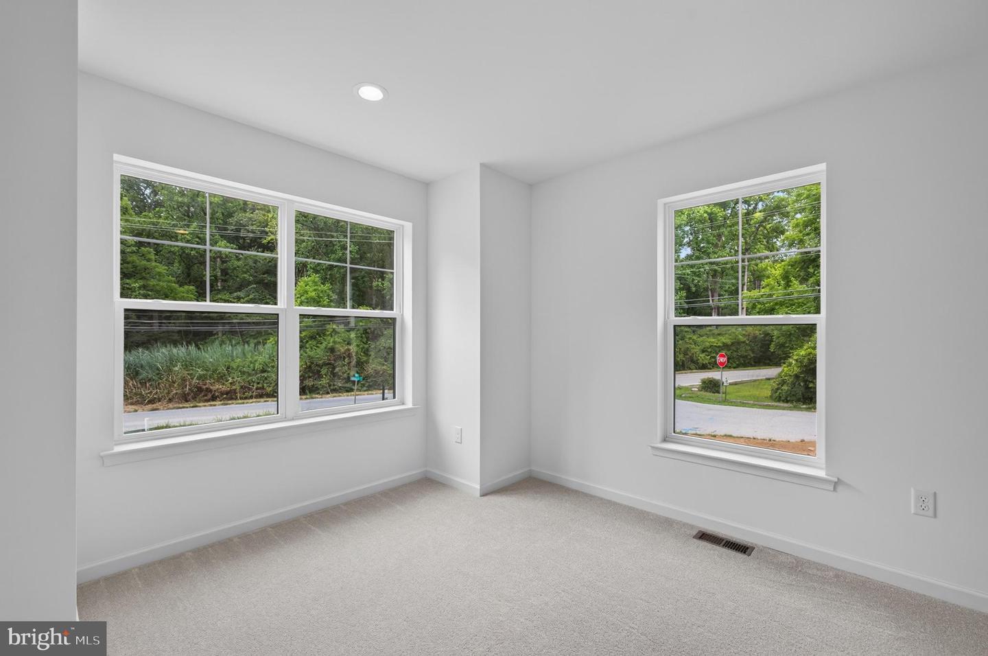126 Garris Rd Property Photo 4