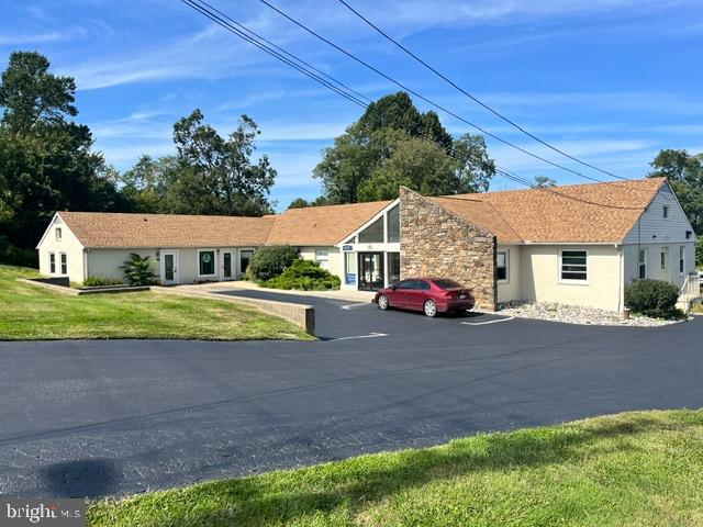 1691 HORSESHOE PIKE #2 Property Photo 1