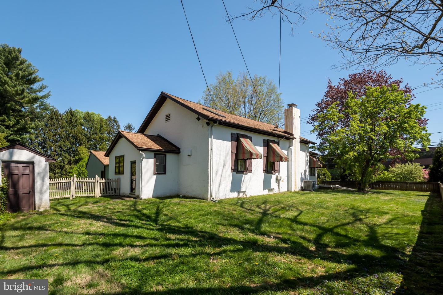 381 E Swedesford Rd Property Photo 4