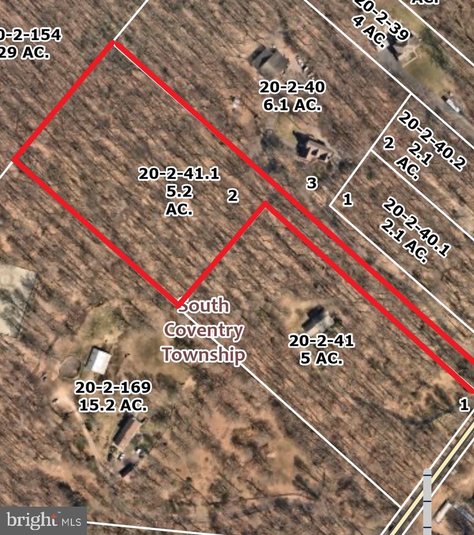 3007 Coventryville Rd Property Photo 1