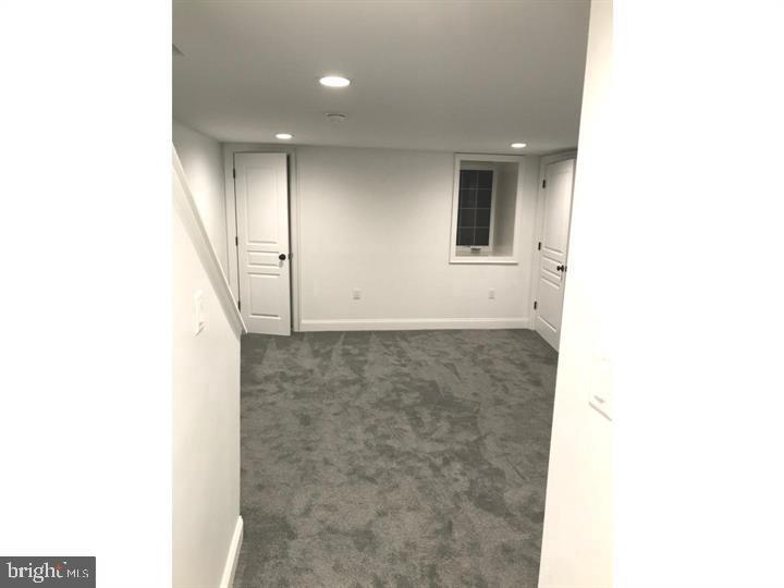 126 N Wayne St Property Photo 25