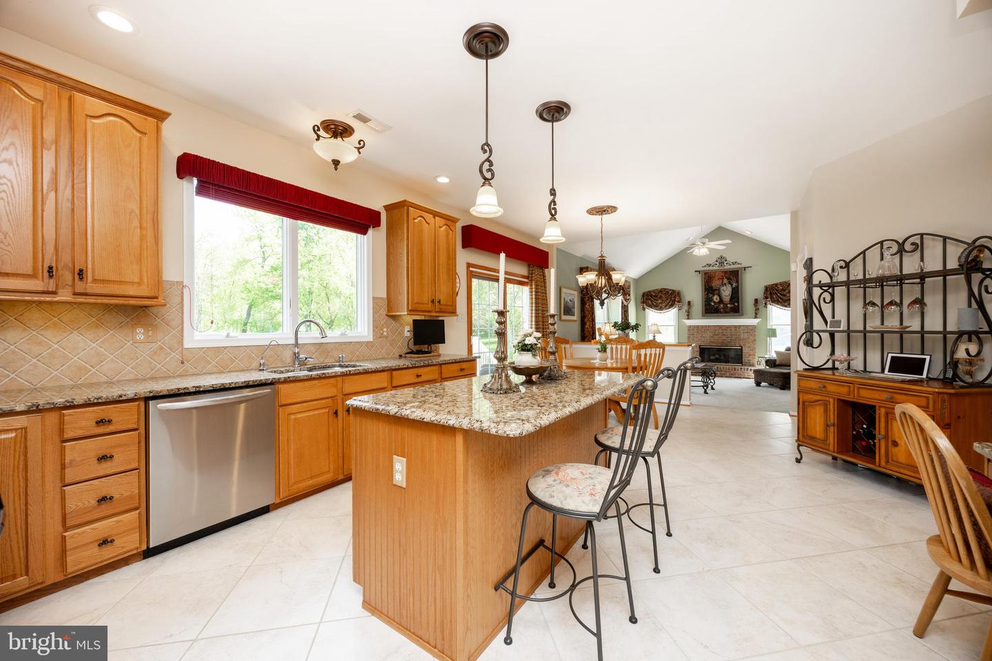 1345 Wooded Knls Property Photo 12