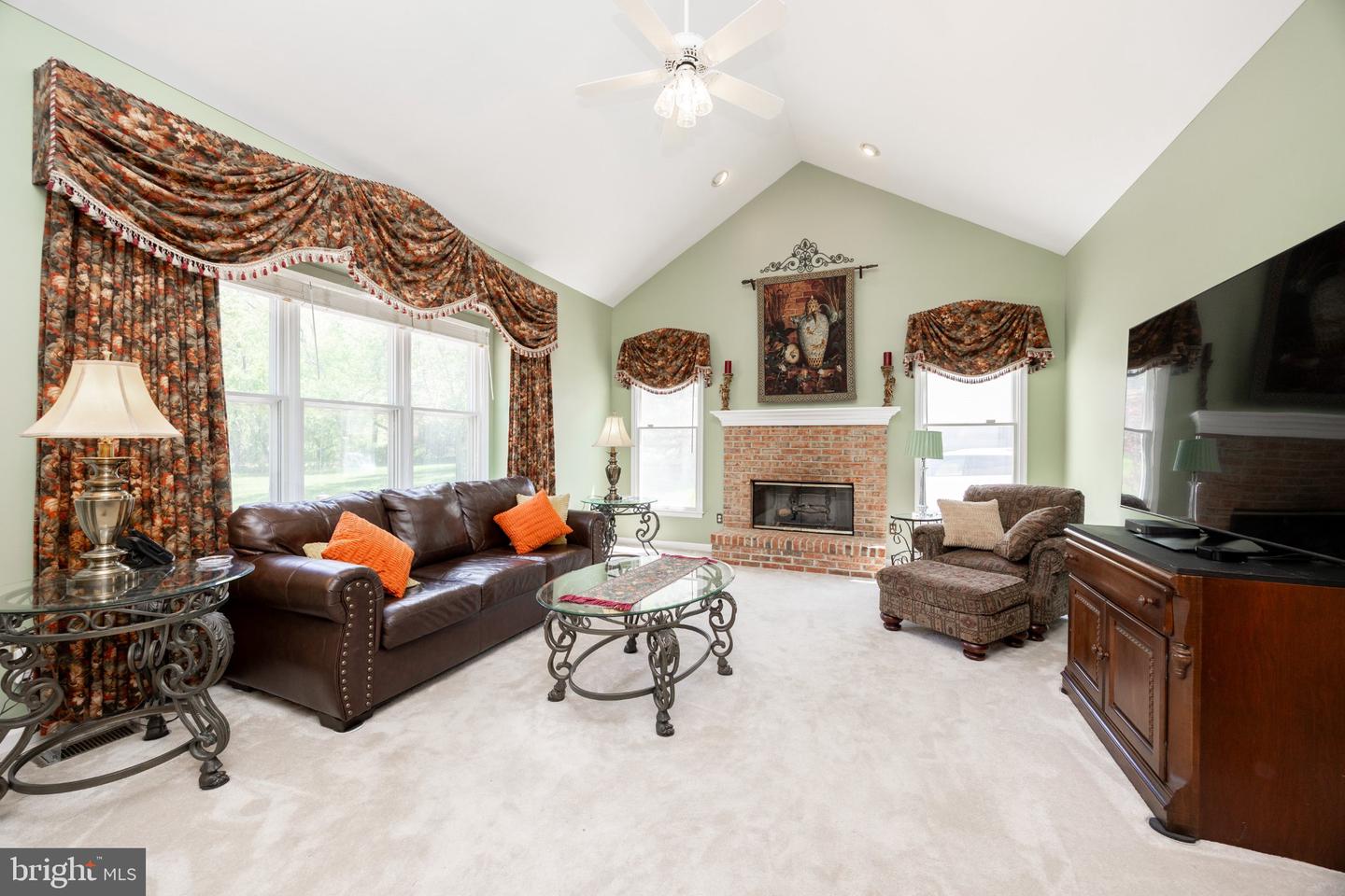 1345 Wooded Knls Property Photo 17