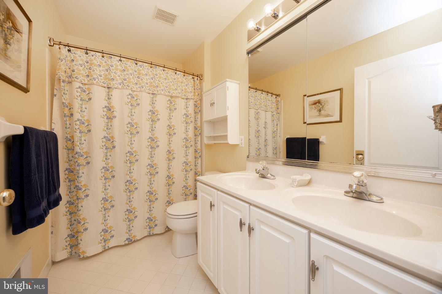 1345 Wooded Knls Property Photo 19