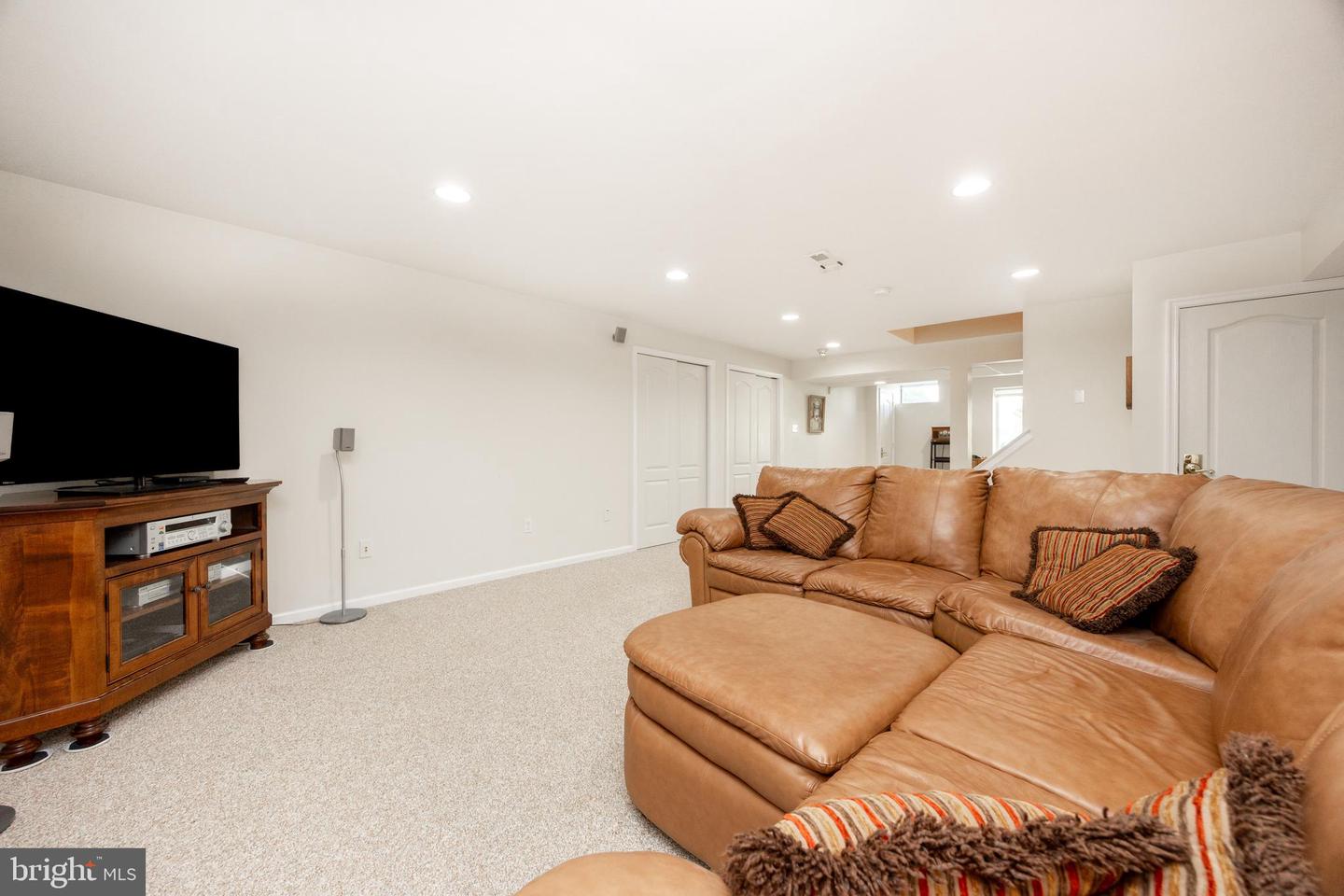 1345 Wooded Knls Property Photo 34