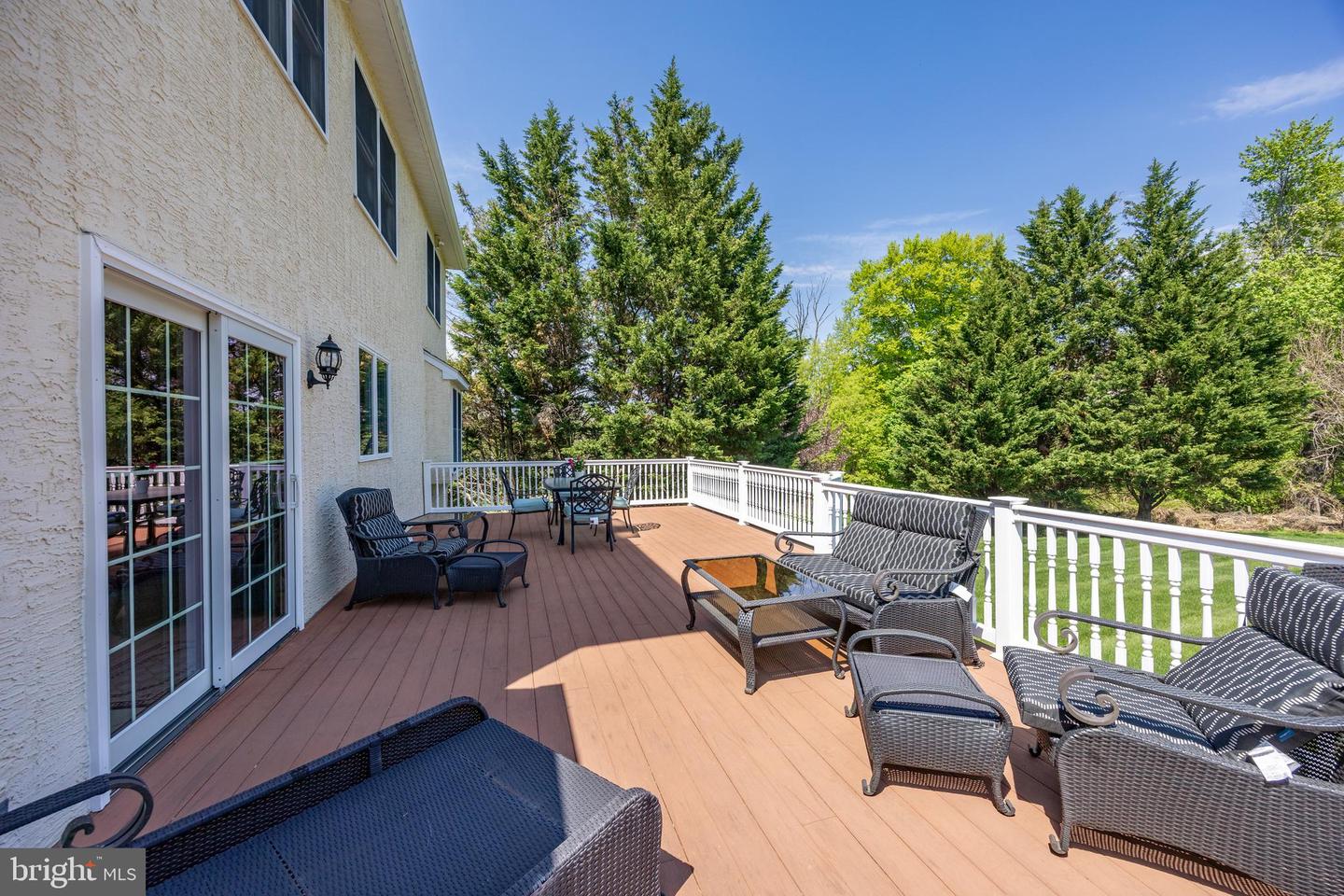 1345 Wooded Knls Property Photo 43