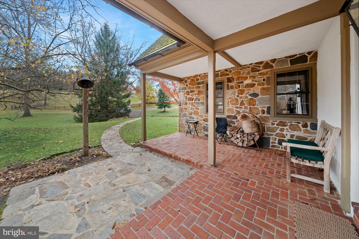 975 Brintons Bridge Rd Property Photo 8