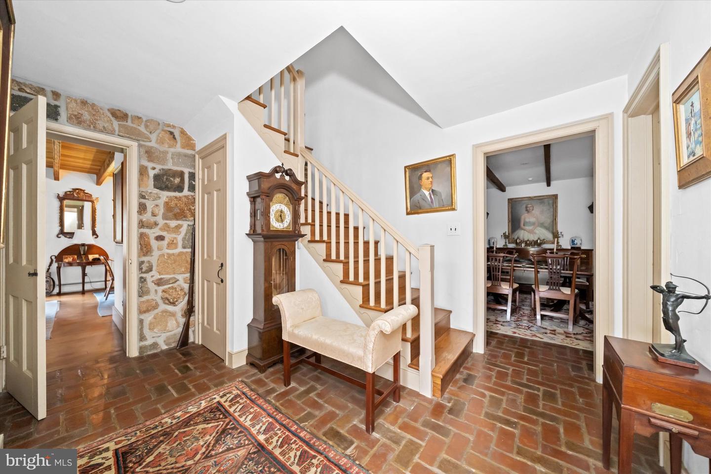 975 Brintons Bridge Rd Property Photo 9