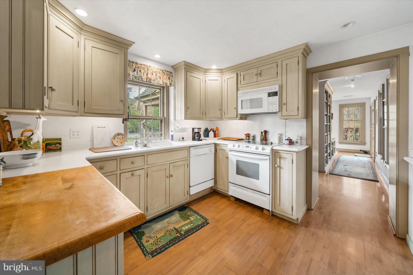 975 Brintons Bridge Rd Property Photo 21