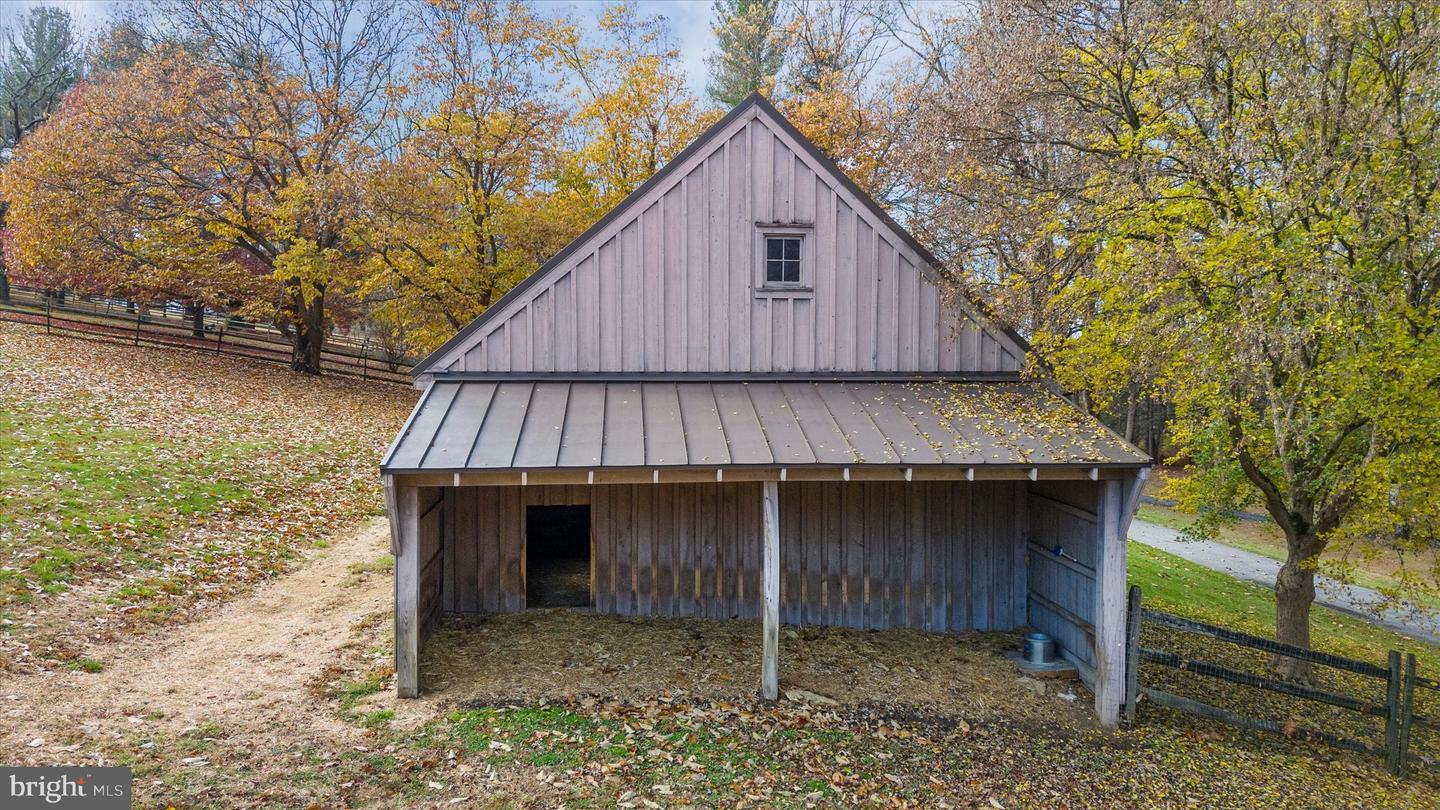 975 Brintons Bridge Rd Property Photo 64