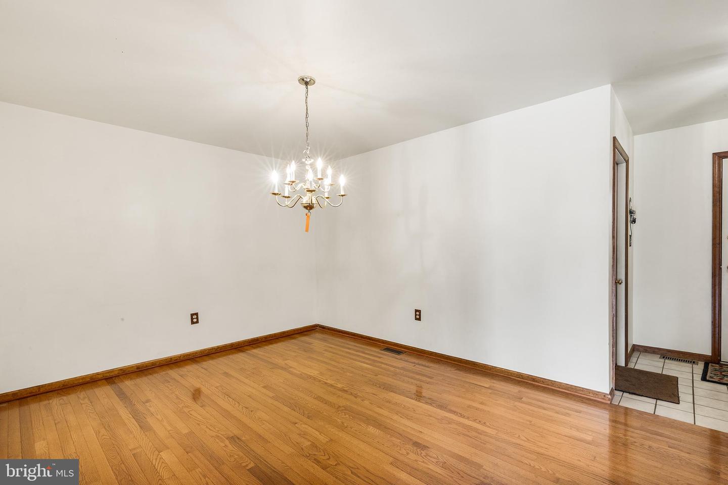 125 Derby Dr #2 Property Photo 13