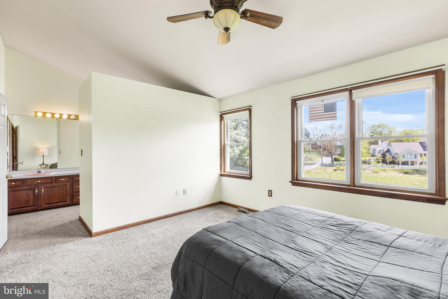 125 Derby Dr #2 Property Photo 19