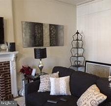 126 W Market St #3 Property Photo 2