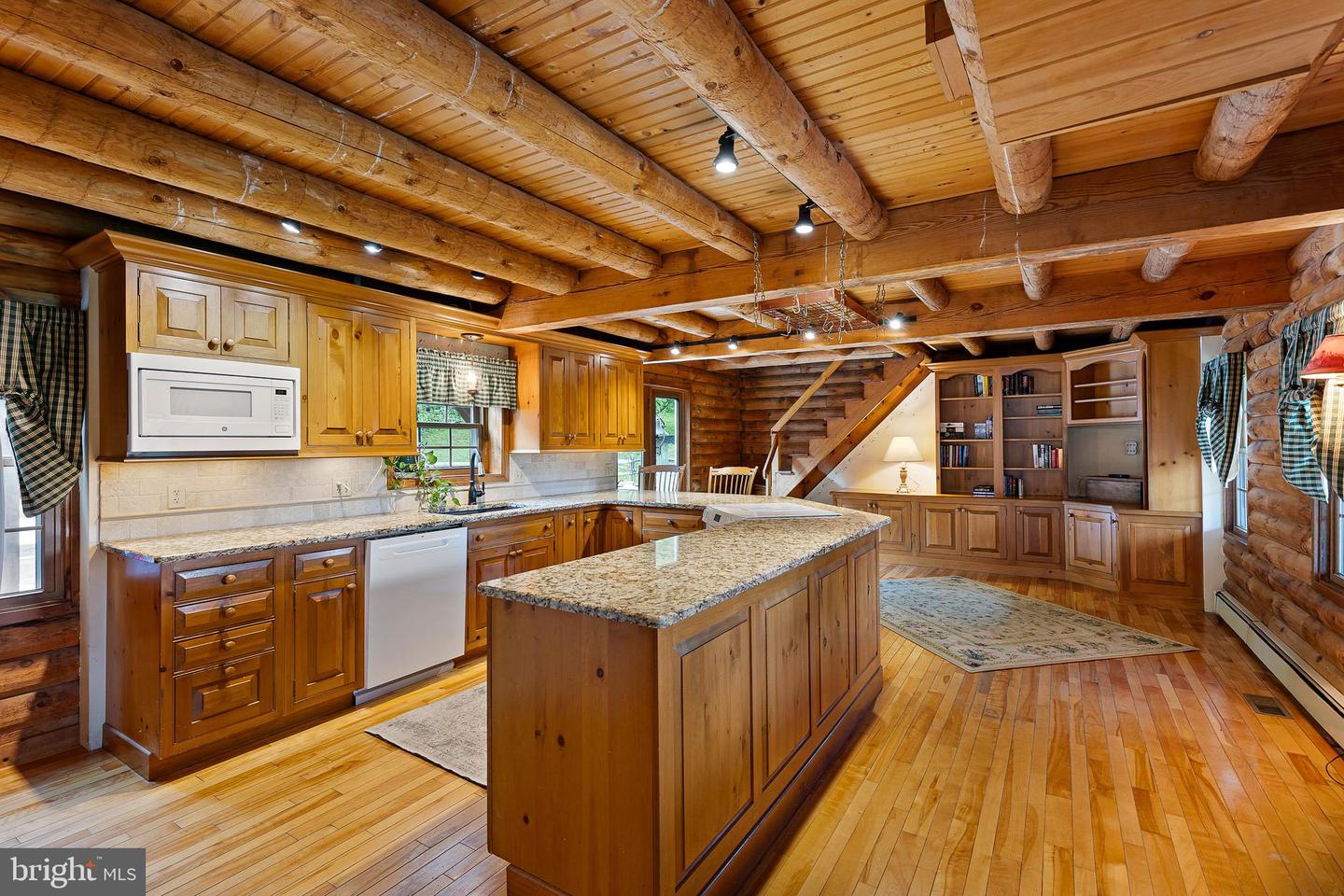 47 Pennbrook Dr Property Photo 3