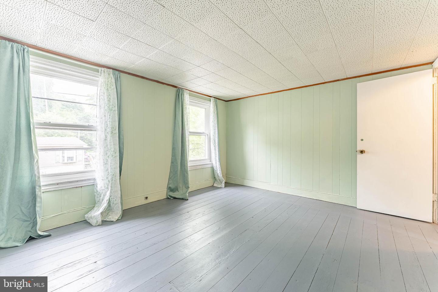 263 S Mount Airy Rd Property Photo 25