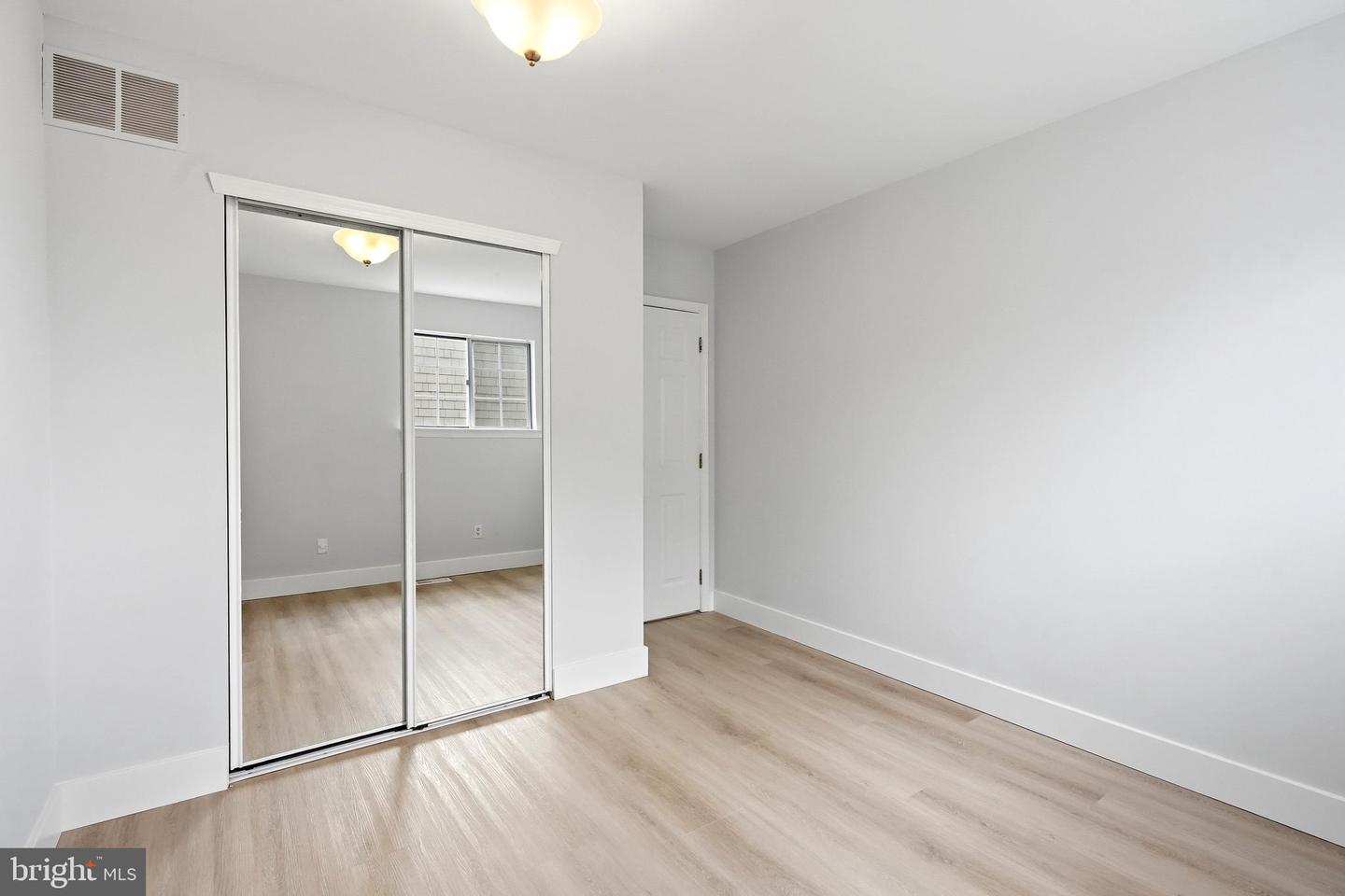 -43 Constitution Ct. Property Photo 37