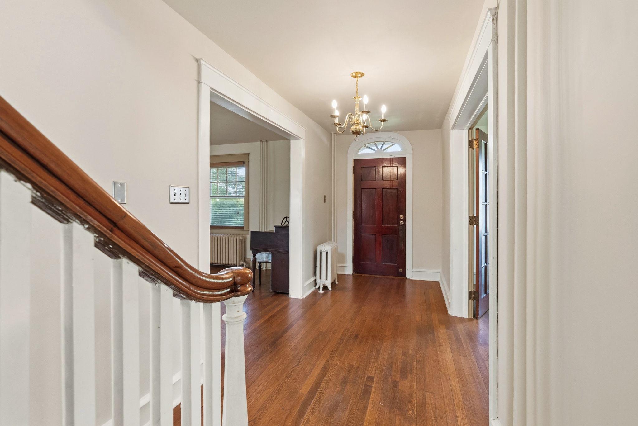 1325 S New St Property Photo 20