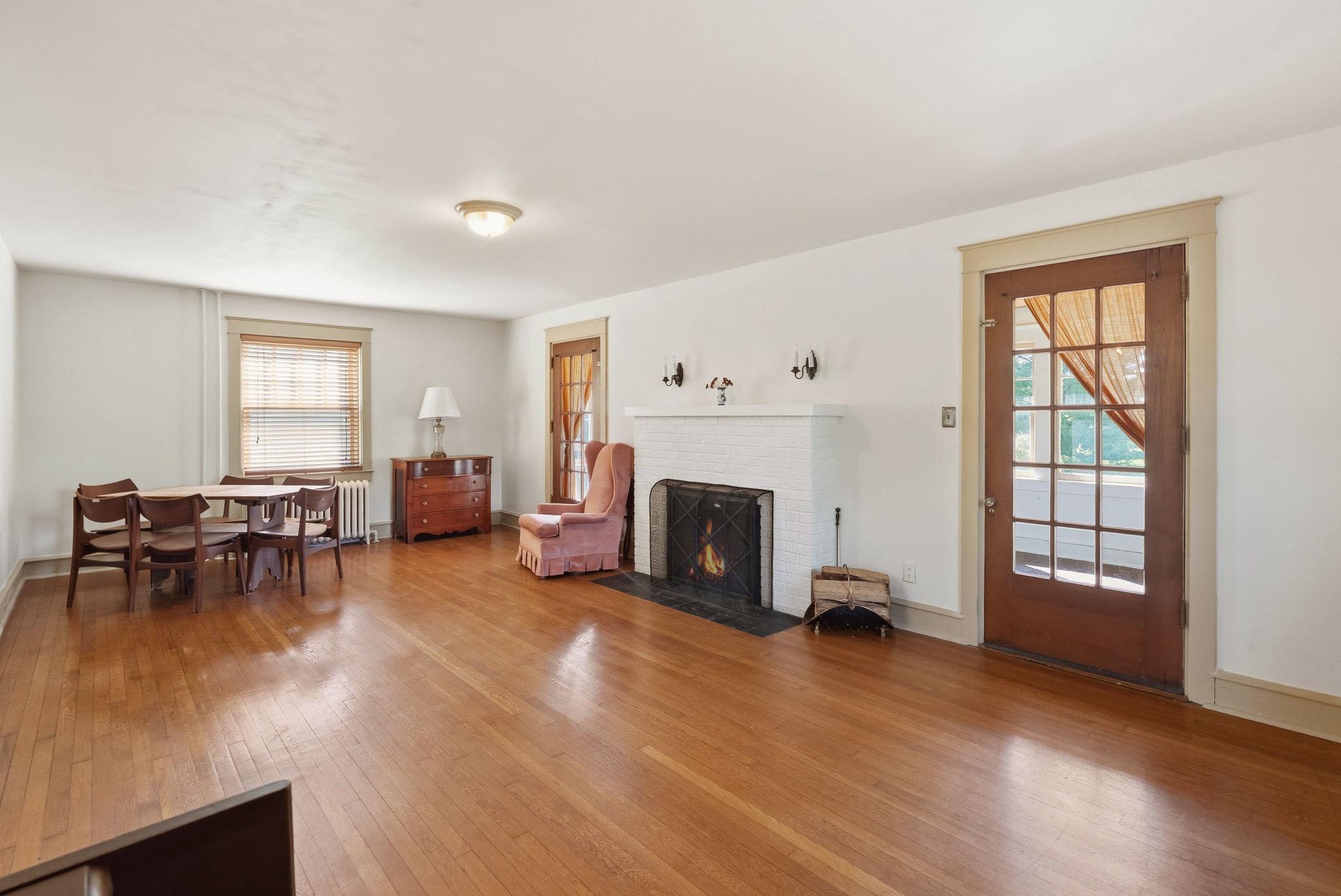 1325 S New St Property Photo 25