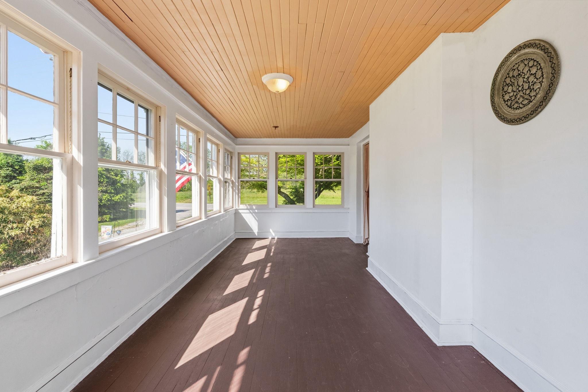 1325 S New St Property Photo 28
