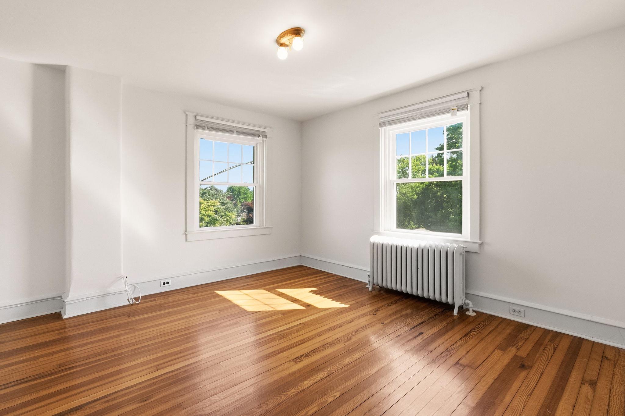 1325 S New St Property Photo 42