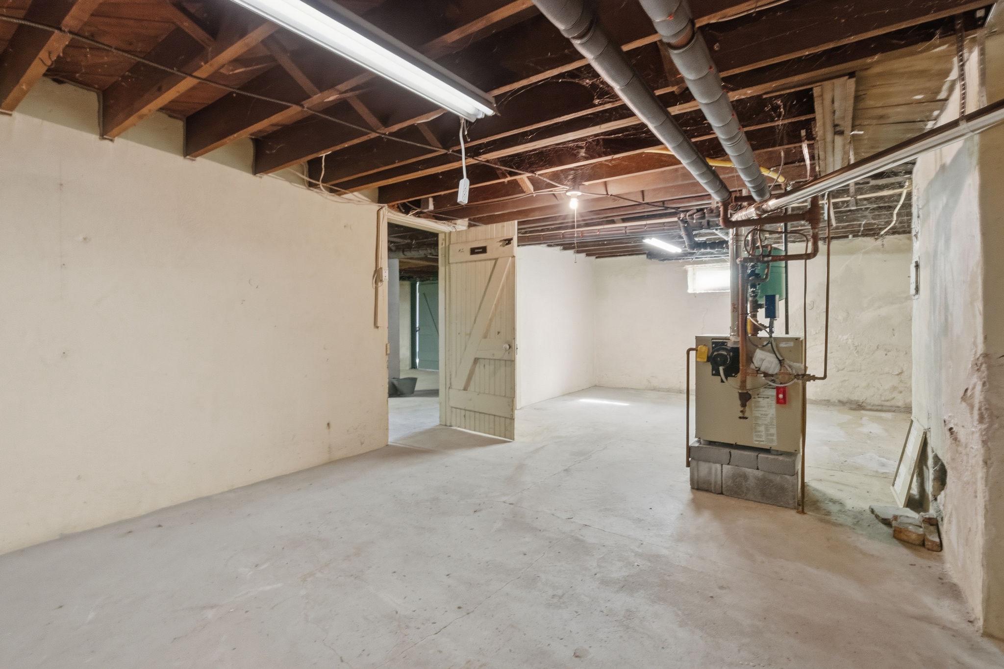 1325 S New St Property Photo 55