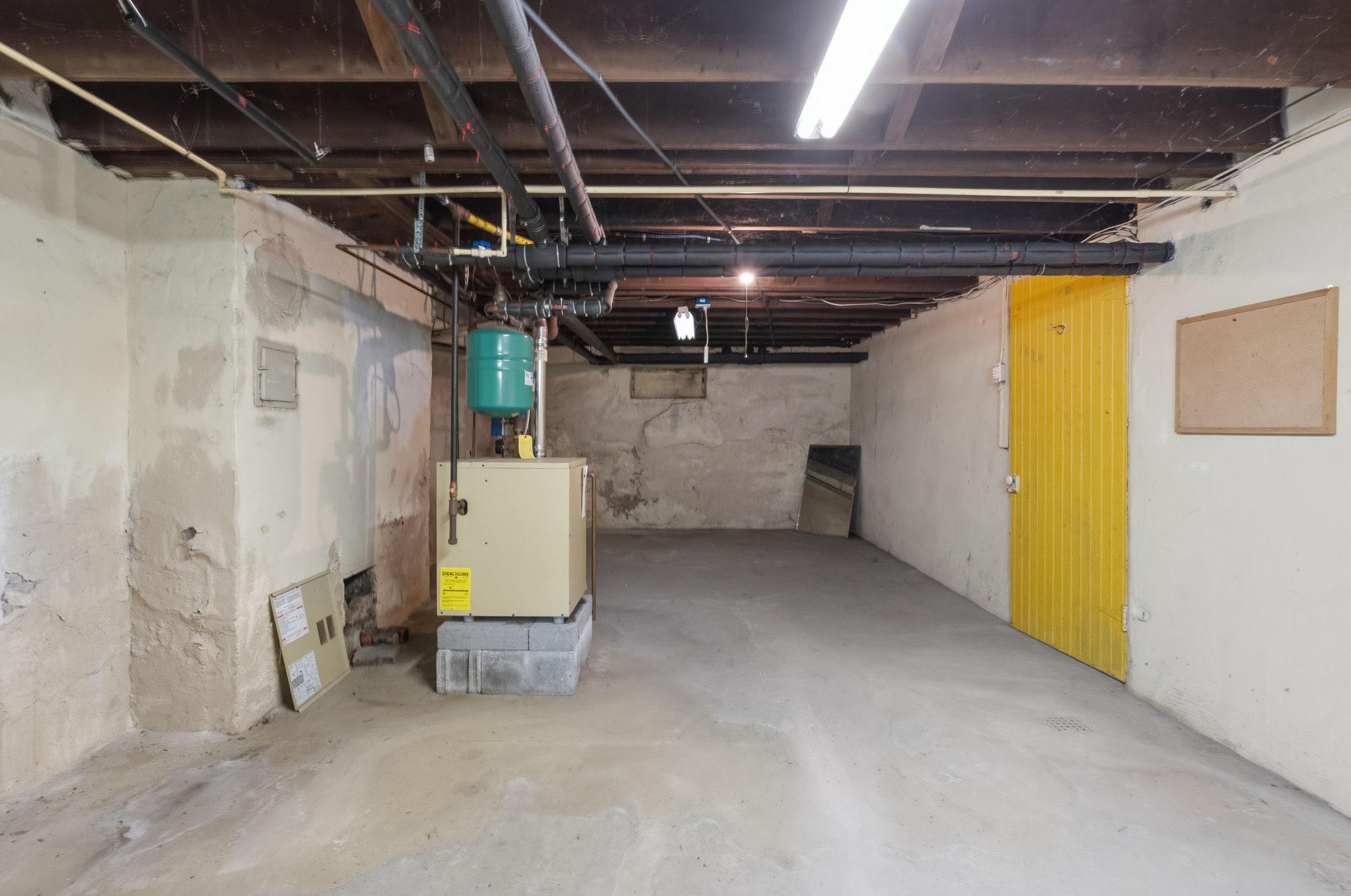 1325 S New St Property Photo 56