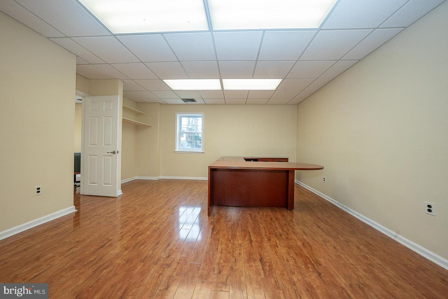 61 Cassatt Ave Property Photo 51