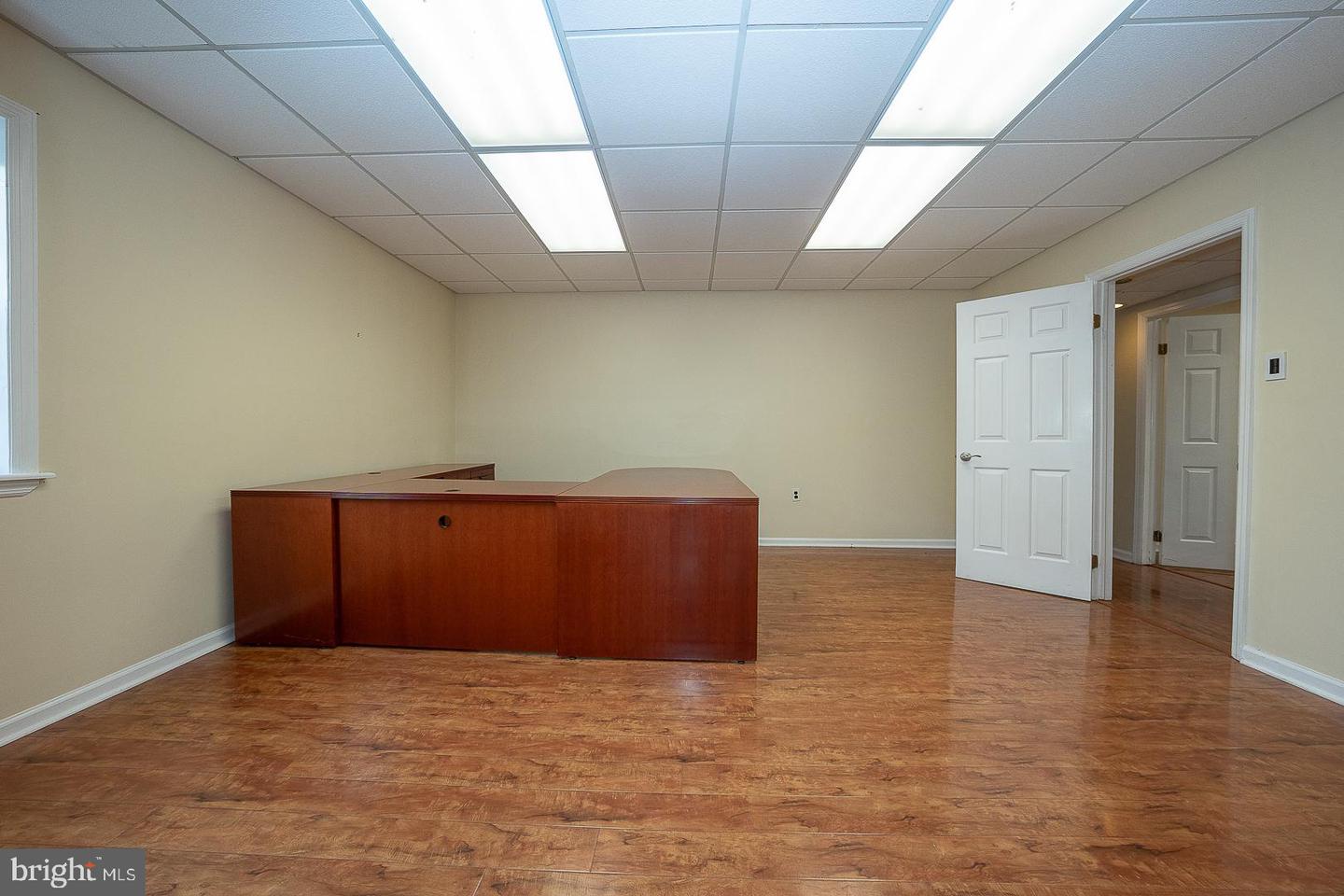 61 Cassatt Ave Property Photo 52