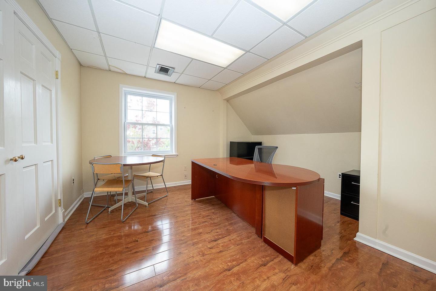 61 Cassatt Ave Property Photo 62