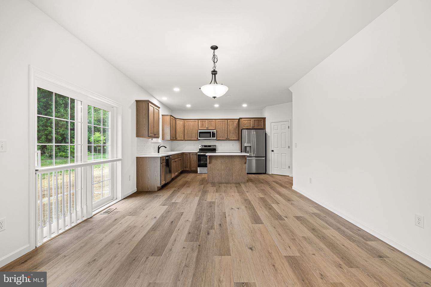 Wickmere St #b (cortland) Property Photo 5
