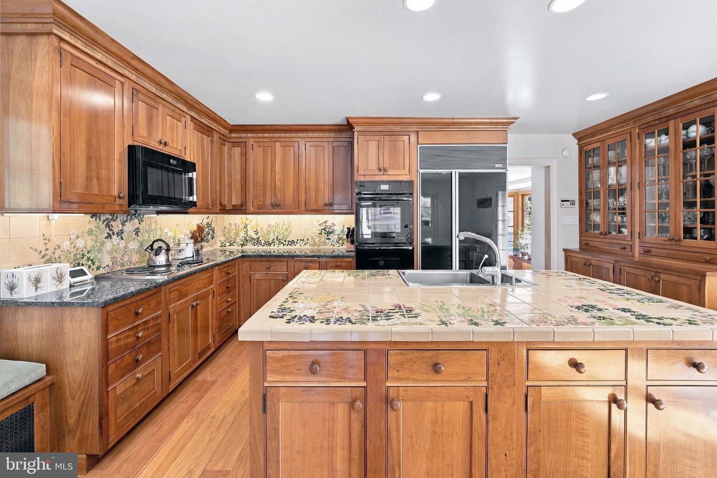 818 Burrows Run Rd Property Photo 16