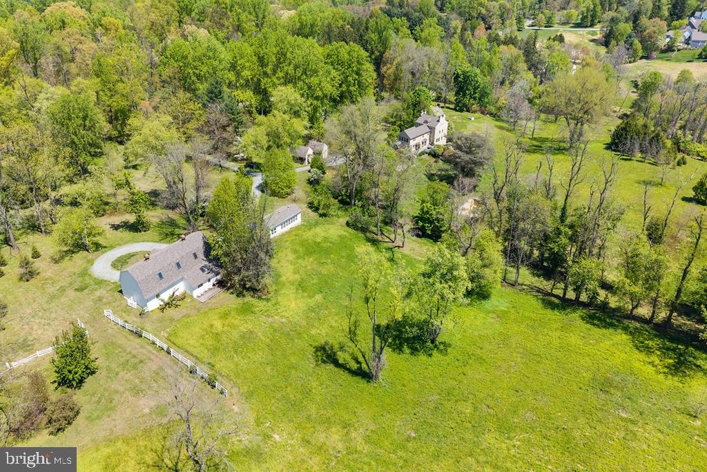 818 Burrows Run Rd Property Photo 94