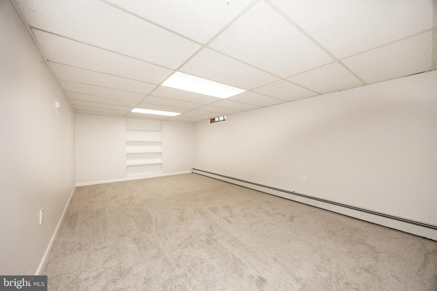 2702 E Kings Hwy Property Photo 42
