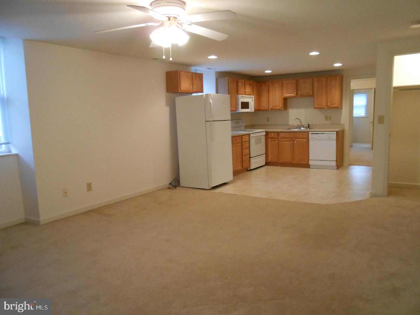 90 W Central Ave Property Photo 5