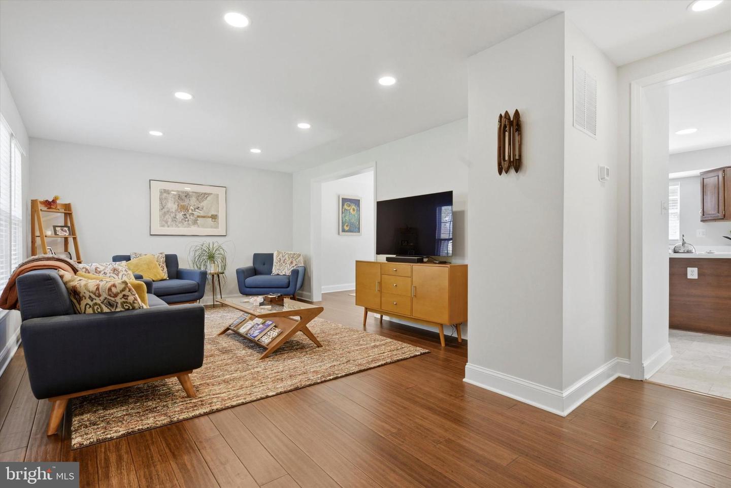 711 Kilduff Ct #108 Property Photo 3