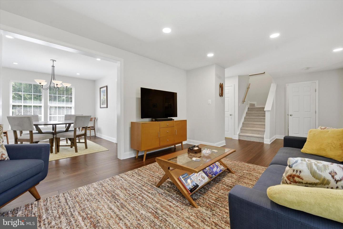 711 Kilduff Ct #108 Property Photo 4
