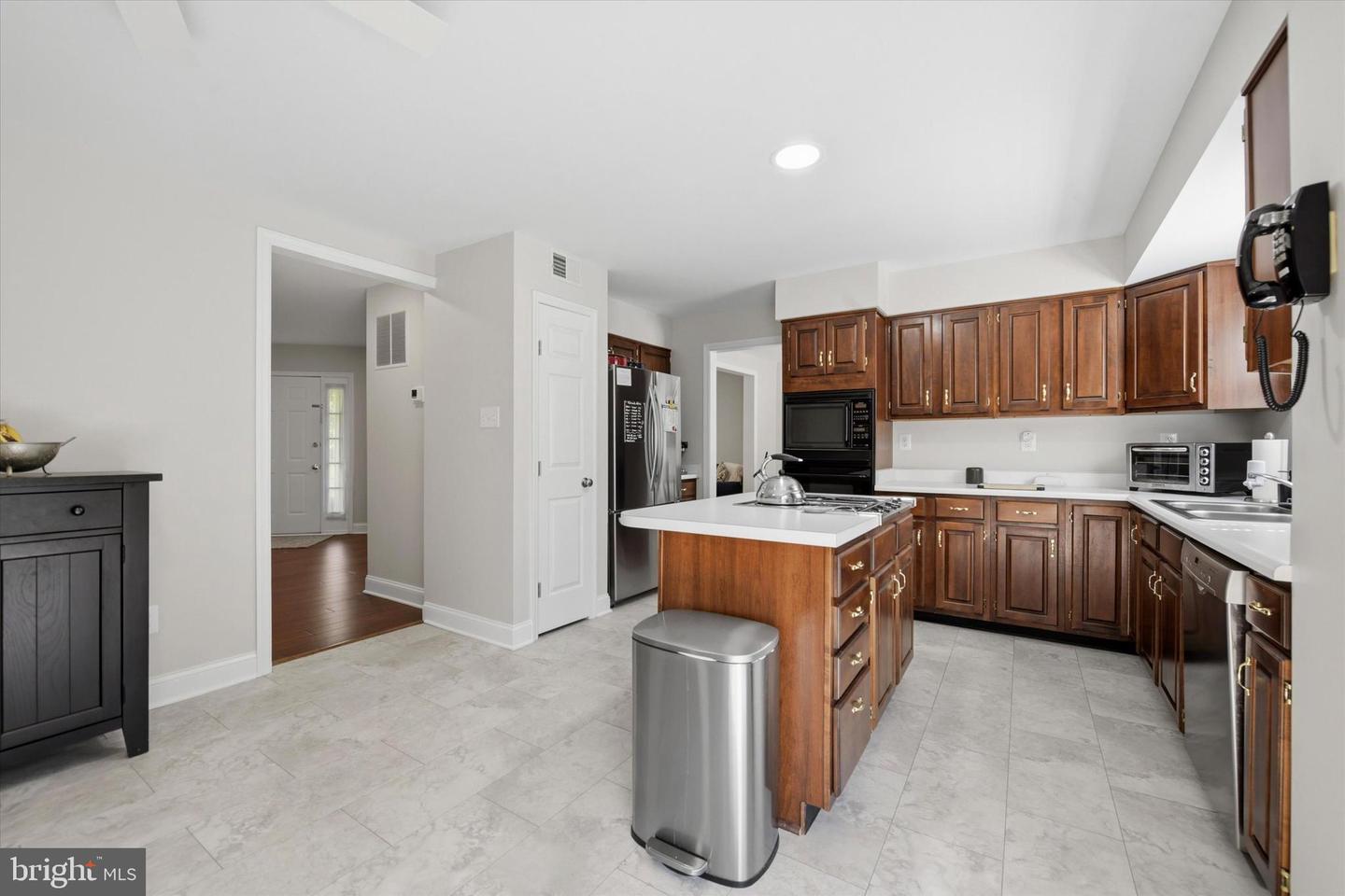 711 Kilduff Ct #108 Property Photo 9