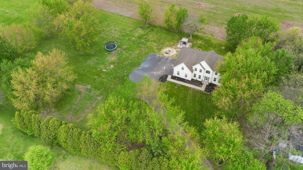 32 Meadow Ln Property Photo 44
