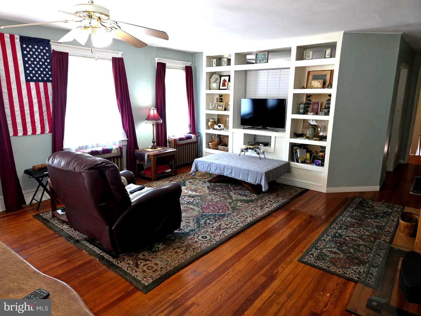 324 Bridge St Property Photo 11