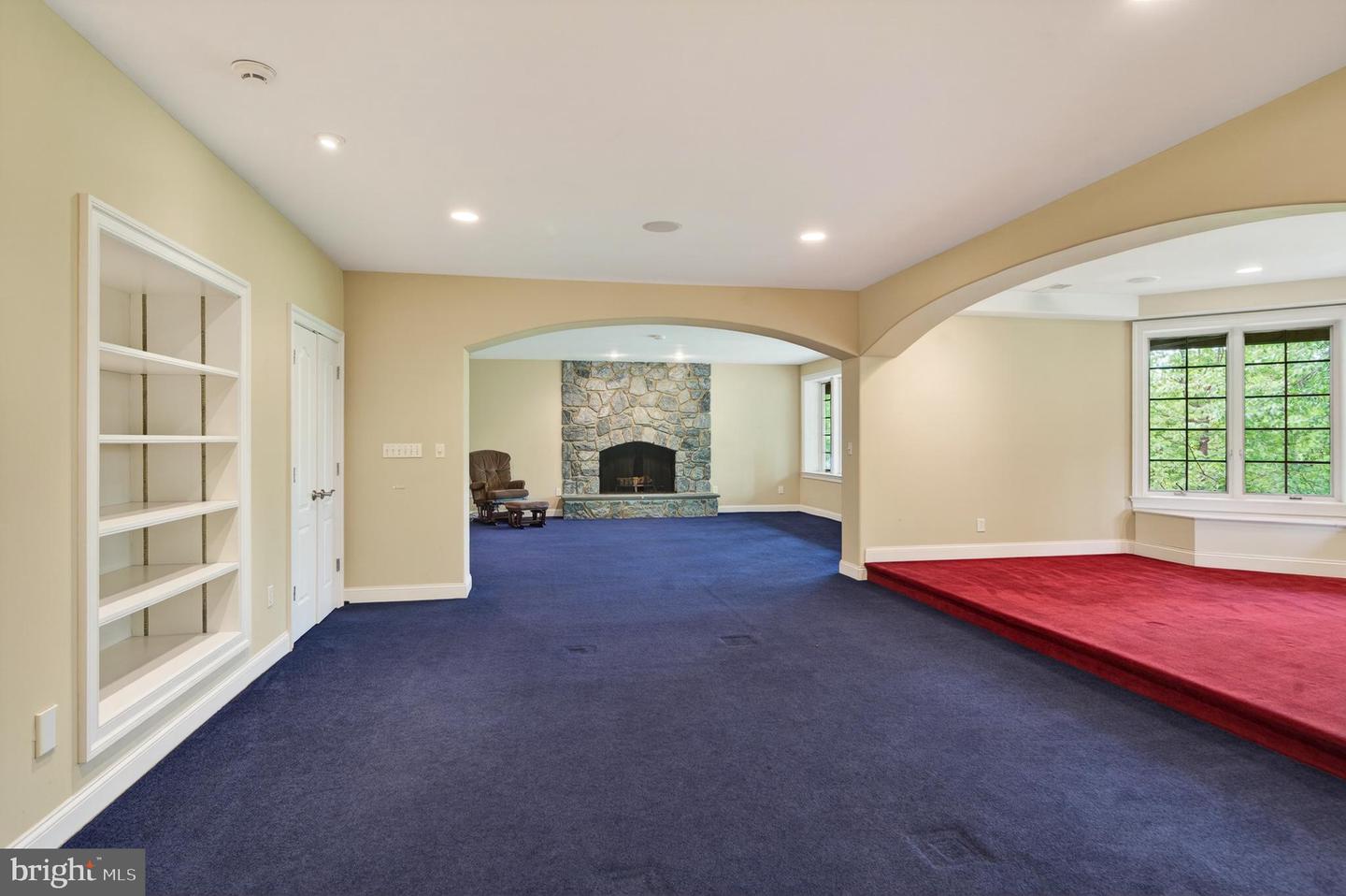 606 Longchamps Dr Property Photo 47