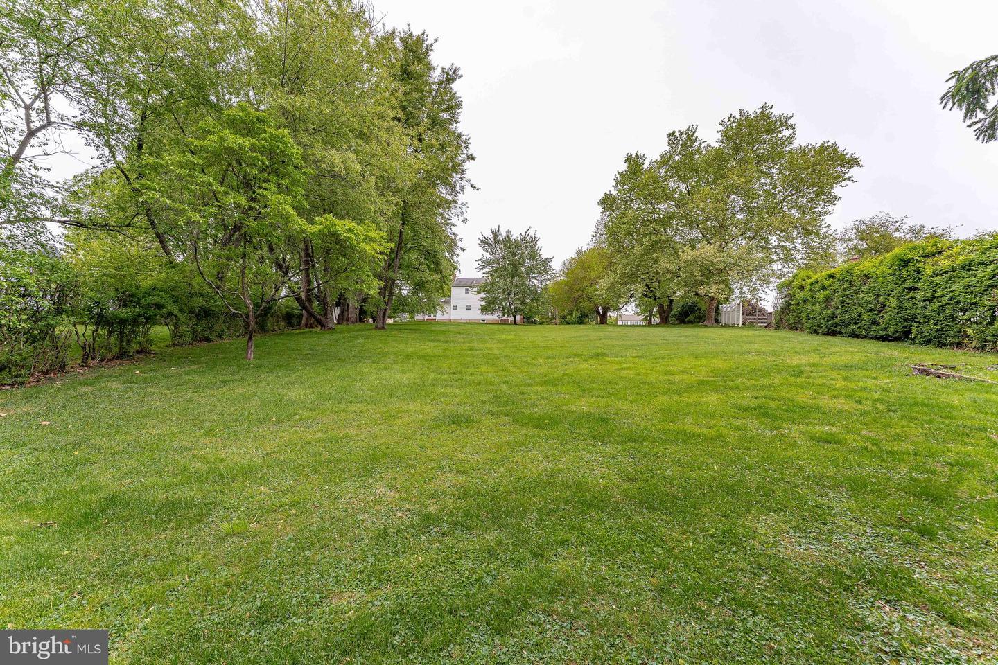 1239 Upton Cir Property Photo 7
