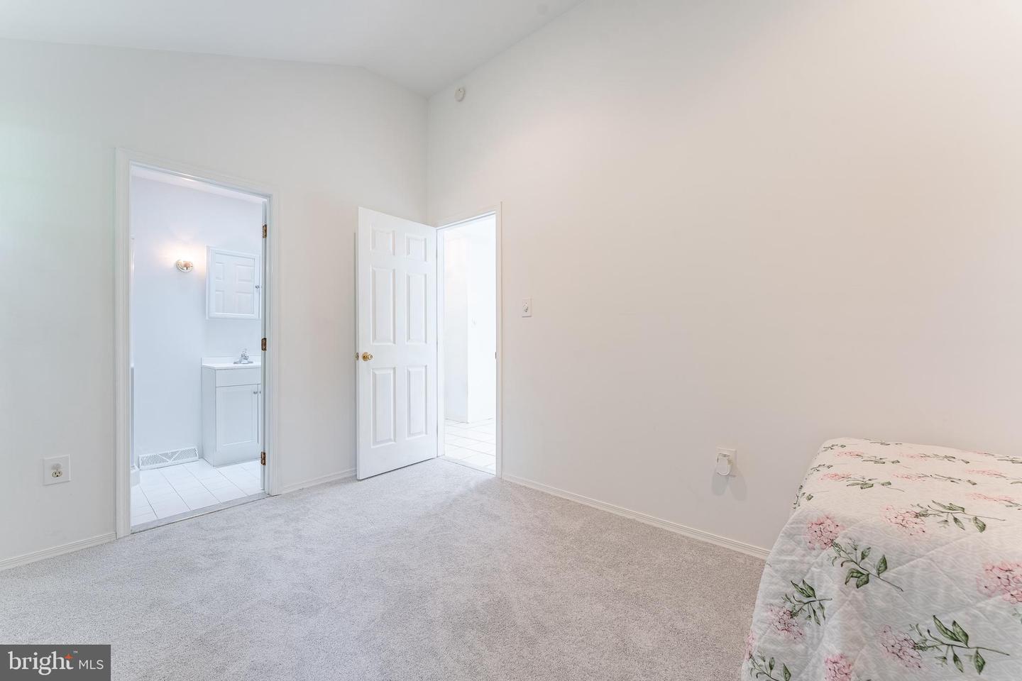 1239 Upton Cir Property Photo 36