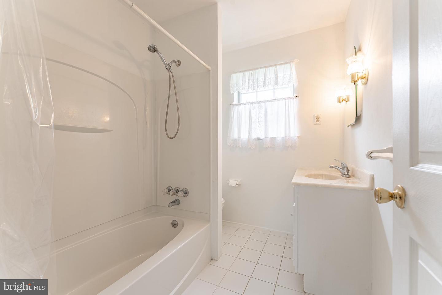 1239 Upton Cir Property Photo 43