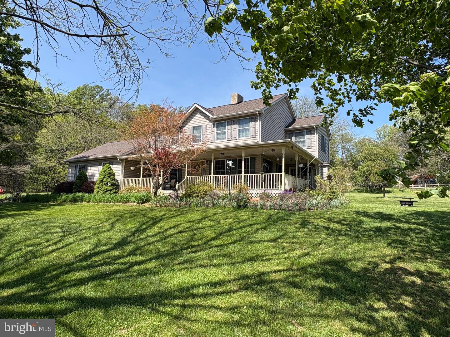 241 Glenrose Rd Property Photo 1